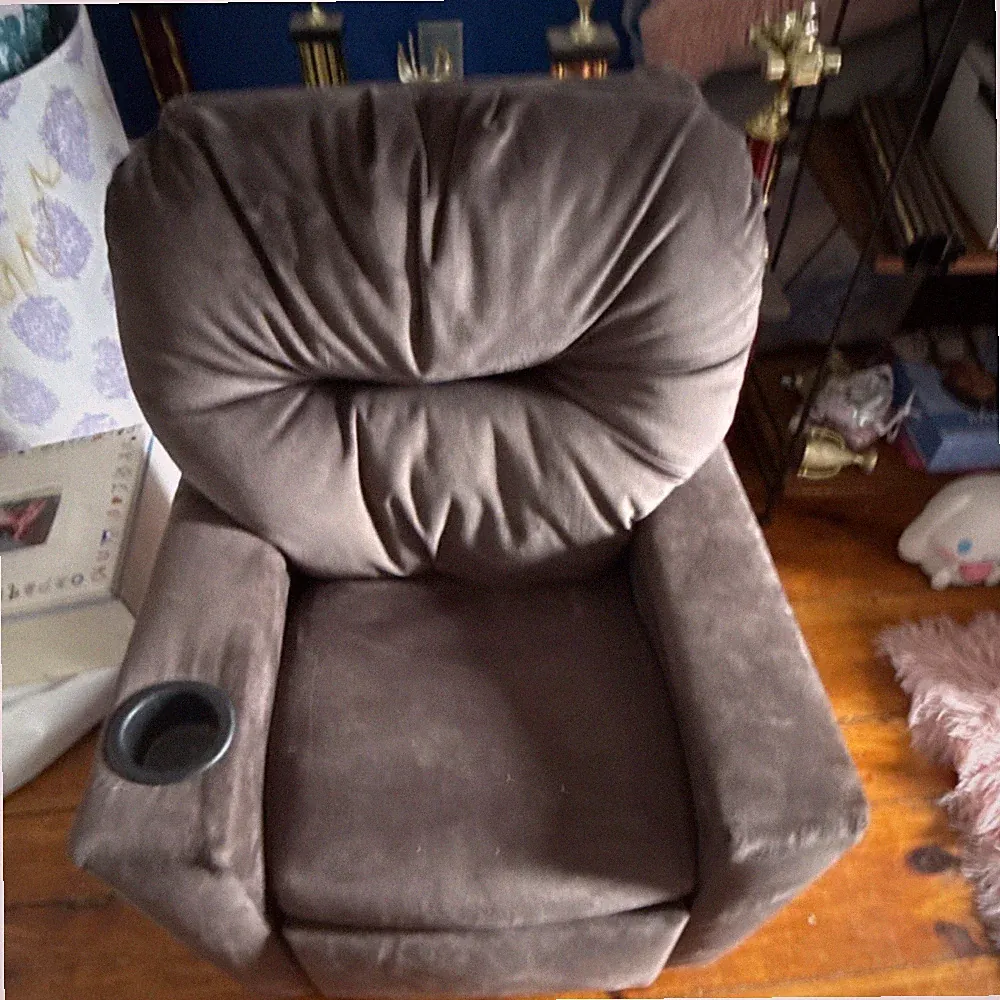 Bassett Kids' Recliner