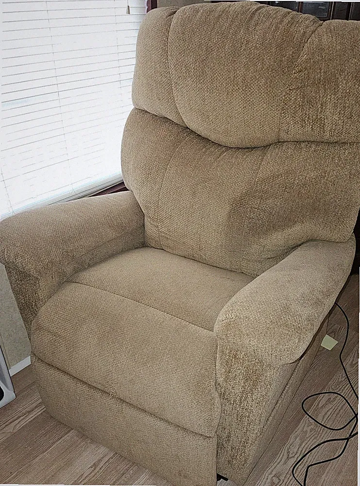 Gently used lift chair recliner, tan